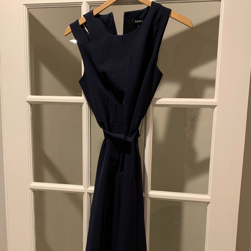 DKNY Navy blue sleeveless dress midi length